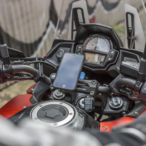 Vista 2 de Quad Lock Soporte de teléfono para manillar de motocicleta para iPhone, Galaxy Pixel y adaptadores universales