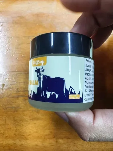 Vista 13 de Bálsamo de sebo de res para el cuidado de la piel - Aceite corporal hidratante completamente natural con miel y cera de abejas - Sebo de vacas