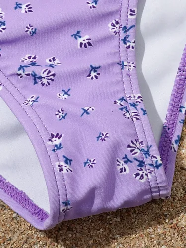 Vista 4 de WDIRARA Traje de baño de bikini de 3 piezas con estampado floral para niña con cordón lateral