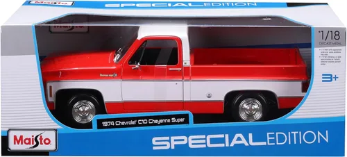 Vista 4 de Maisto 1:18 Edición Especial 1974 Chevrolet C10 Cheyenne Super