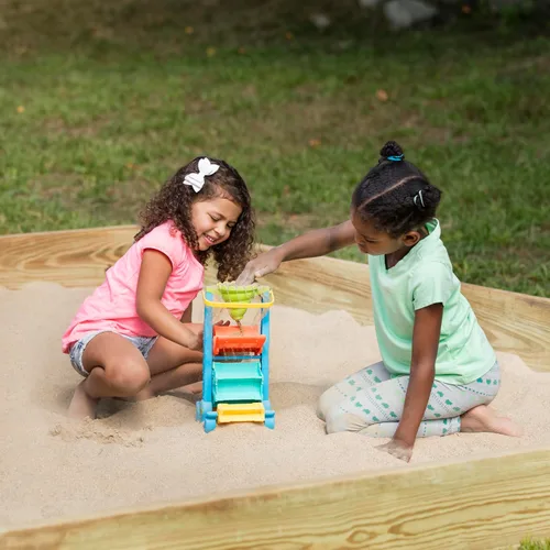 Vista 8 de Embudo tamizador de arena y agua Melissa & Doug, compañeros de playa