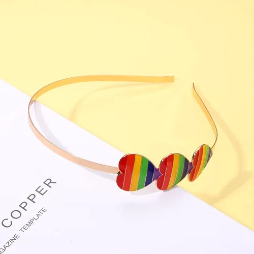 Vista 2 de vokone Diademas de corazón para mujer esmaltadas con triple amante, diadema de orgullo arco iris, accesorios para la cabeza (corazón arcoíris)