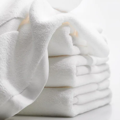 Vista 2 de Fluffy Towels Aceite de fragancia (nuestra versión de la marca) (botella de 1 onza) para hacer velas, hacer jabón, hacer tartas, aerosoles