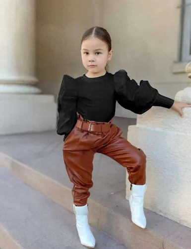 Vista 3 de DONWEN Conjunto de ropa de manga abombada para niñas pequeñas + pantalones de cuero, 2 piezas de ropa de otoño para niñas