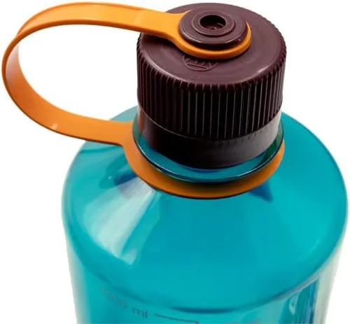 Vista 3 de Nalgene Sustain Tritan - Botella de agua sin BPA hecha con material derivado del 50% de residuos plásticos