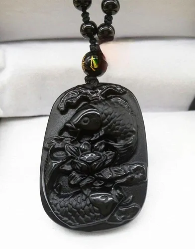 Vista 6 de Colgante de amuleto de obsidiana natural de Piscis con cadena ajustable de cuentas para Wen o mujeres