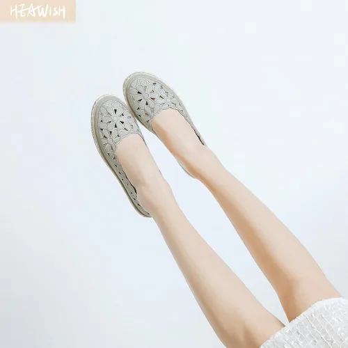 Vista 2 de HEAWISH Zapatos de vestir con punta redonda para mujer, estilo bailarina, estilo casual