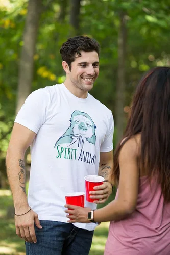 Vista 5 de My Spirit Animal Lindo y divertido perezoso amante perezoso hombre perezoso siesta camiseta unisex