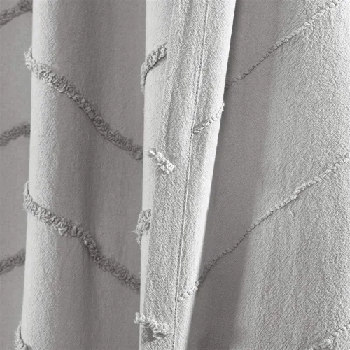 Vista 6 de Lush Decor Par de paneles de cortina de felpilla con cheurón gris claro (84 x 40 pulgadas)