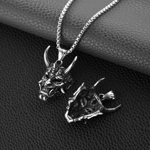 Vista 4 de HZMAN Collar gótico para hombre, máscara de Prajna, acero inoxidable, plata, malvado, demonio, fantasma, cuerno, calavera, colgante, Metal, No es