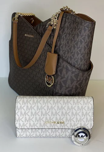 Vista 4 de Michael Kors Jet Set - bolsa de hombro para viaje con cadena grande, cartera triple Michael Kors Jet Set.