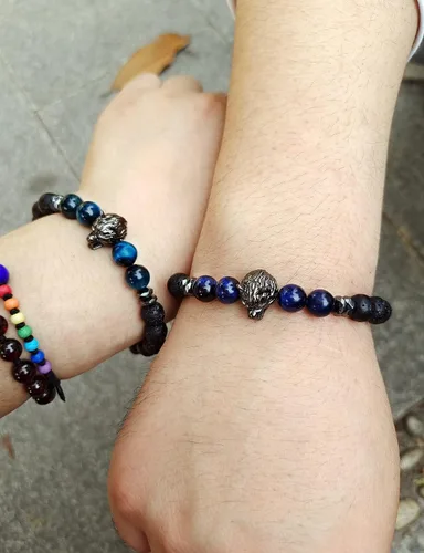Vista 4 de CEYIYA Viking Wolf Head Bracelet - Anti Anxiety Energy Stone Beaded Bracelet for Men and Boys,Healing Crystal Stress Relief Charm Wolf Bracelet for