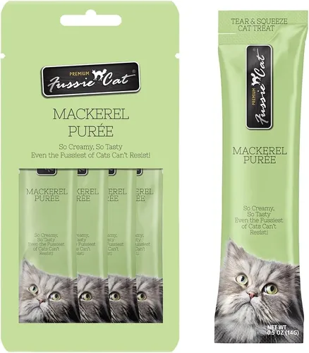 Vista 32 de Fussie Cat Golosinas prémium para gatos en puré de atún, golosinas para lamer, 3 paquetes de tubos de 4 a 0.5 onzas, (12 tubos en total), variedad