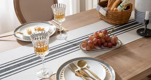 Vista 5 de Camino de mesa bohemio para decoración moderna de granja, decoración de mesa de comedor de 13 x 72 pulgadas de largo con borlas hechas a mano