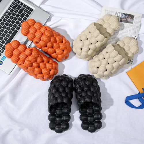 Vista 8 de Diapositivas de burbujas para mujeres y hombres, divertidas diapositivas de pelota de golf de lichi, diapositivas de burbujas de masaje con dijes