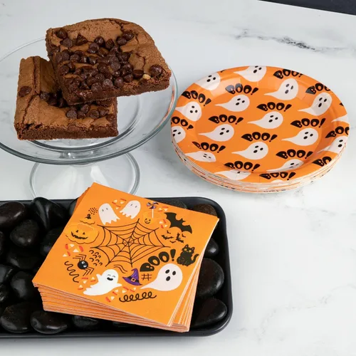 Vista 6 de Juego de vajilla desechable de 80 piezas con diseños de fantasma y calabaza, incluye platos de 9 y 7 pulgadas, servilletas de cóctel y almuerzo