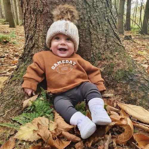 Vista 2 de Lamuusaa Conjunto de fútbol para bebé niño y niño, sudadera con cuello redondo para el día del juego, sudadera con pantalones deportivos para otoño
