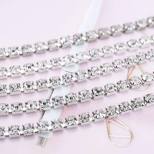 Vista 5 de REETAN Joyería para Pierna y Muslo, Cadena de Cuerpo con Strass para Mujeres