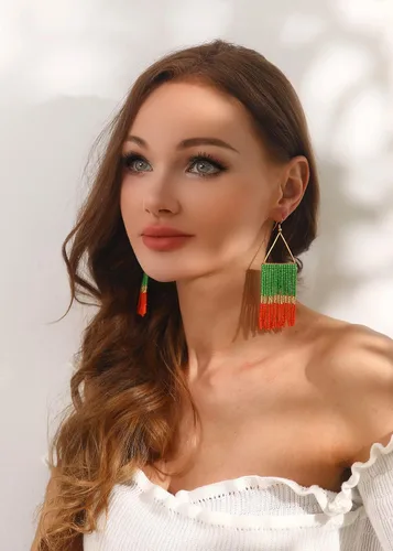 Vista 2 de Aretes de borla hechos a mano, aretes de cuentas de semillas, aretes bohemios con flecos para mujer