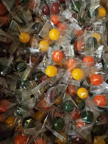 Vista 2 de Bayside Candy Jawbreakers envueltos a granel Caramelos duros – envueltos individualmente – rompedores de mandíbula (5 libras)
