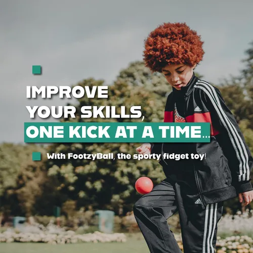 Vista 3 de Blue Orange FootzyBall - Pelota retráctil de estilo libre, para niños o adultos, juego activo de interior y exterior para todas las estaciones