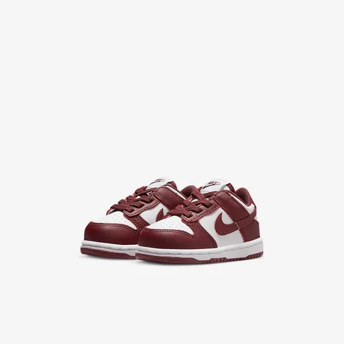 Vista 630 de Nike Kid's Dunk Low Sneaker