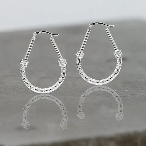 Vista 5 de LeCalla - Aretes de plata esterlina con diseño italiano ovalado para mujer