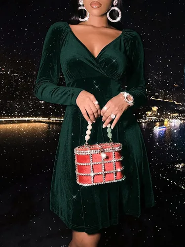 Vista 4 de Sexyasasii Vestido corto de terciopelo con cuello en V y manga larga para mujer, con brillantina, línea A, para cóctel, fiesta, swing y acampanado