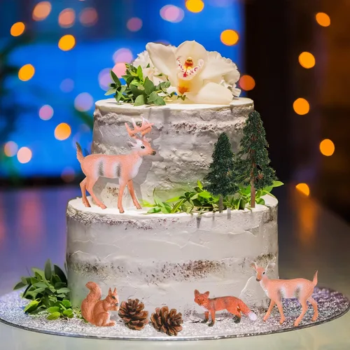 Vista 7 de Sratte Juego de 26 figuras de animales del bosque, juguetes de caza, juguetes de caza, suministros de diorama para regalo de regreso a clases