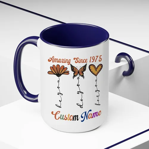 Vista 4 de Regalo personalizado de cumpleaños 48 para ella, mujeres, mamá, hermana, mejor amiga, abuela, taza de mariposa con nombre personalizado, taza