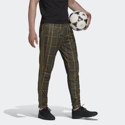 Vista 3 de adidas Tiro Tartan Pant - Focus OlivePlaid - Hombre M, Verde Oliva, M