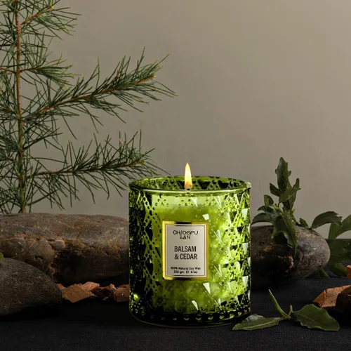 Vista 7 de Chloefu LAN Vela perfumada de bálsamo y cedro, regalo de velas de Navidad, regalos de festival navideño, velas grandes de lujo perfumadas de soja