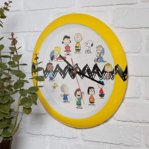 Vista 8 de Mark Feldstein Peanuts Zig Zag - Reloj de pared, color amarillo y negro