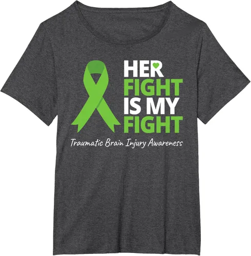 Vista 21 de Camiseta con cinta verde de la conciencia de la TBI, con texto en inglés "Her Fight Is My Fight" Jaspeado Oscuro