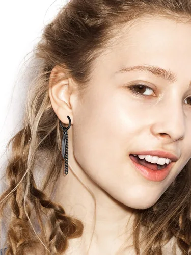 Vista 5 de Hicarer 20 aretes colgantes de acero inoxidable para hombre, aretes de aro con bisagras Kpop