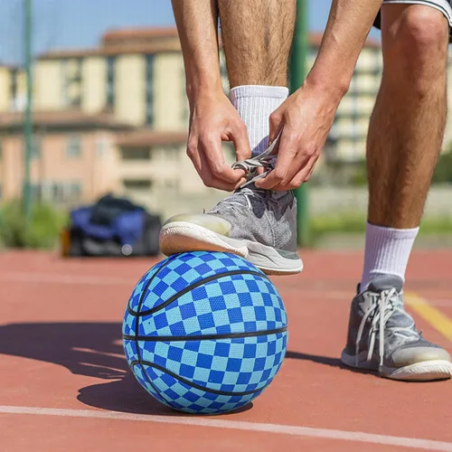 Vista 6 de Baloncesto para niños y jóvenes tamaño 5 (27.5") de goma premium para interiores y exteriores para niños y niñas, impermeable