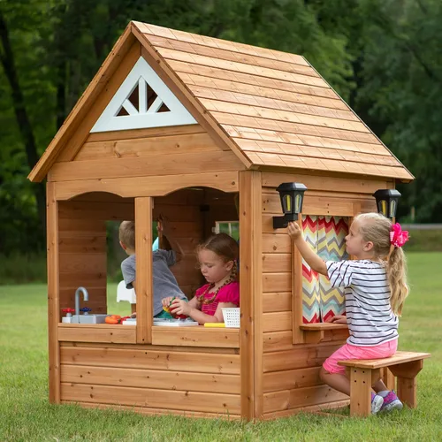 Vista 5 de Backyard Discovery Aspen - Casa de juegos de madera de cedro para niños tipo cabaña con cocina de juego, barra de aperitivos, banco de pícnic