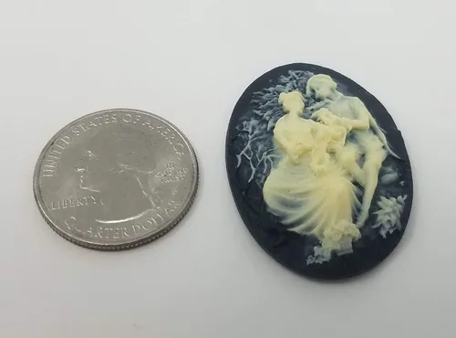Vista 2 de 3 piezas de 1.181 in x 1.575 in marfil victoriano pareja de resina artesanía cameos con ajustes de filigrana de encaje (negro con ajustes de oro)