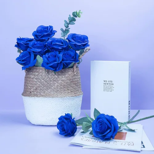 Vista 2 de 10 ramos de rosas artificiales de seda de color azul real, de un solo tallo largo, de terciopelo de tacto real, para decoración del hogar, oficina