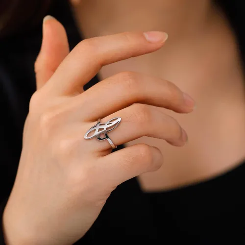 Vista 2 de Anillo de nudo de bruja, anillo de nudo celta de acero inoxidable con diseño geométrico de bruja, anillo de dedo Wiccano, anillo de boda, anillo