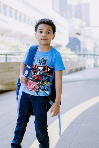 Vista 6 de Transformers Bumblebee Optimus Prime - Paquete de 3 camisetas para niños pequeños y grandes