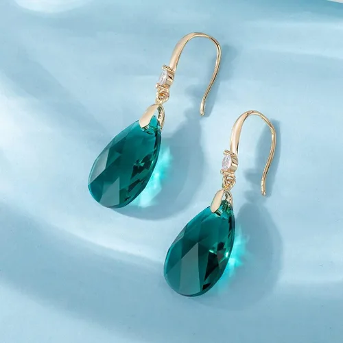 Vista 5 de Aretes colgantes de lágrima de cristal austriaco para mujer, chapados en oro de 14 quilates, aretes de gancho hipoalergénicos, regalos para mujeres