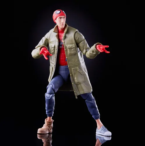 Vista 12 de Spider Man de Hasbro Marvel Legends Series, Into The Spider-Verse. Figura de acción coleccionable de Peter B. Parker de 6 pulgadas, juguete