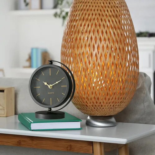 Vista 5 de WHW Whole House Worlds Reloj de escritorio moderno de mediados de siglo, negro, detalles dorados, movimiento de cuarzo, hierro, redondo, montado