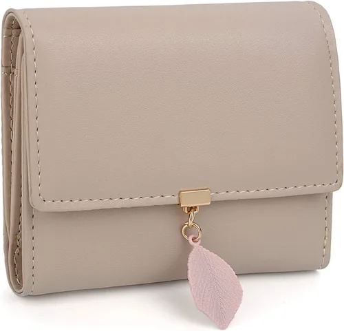 Vista 5 de UTO - Cartera pequeña RFID de piel sintética con dije de hoja, cierre de cremallera y tarjetero.