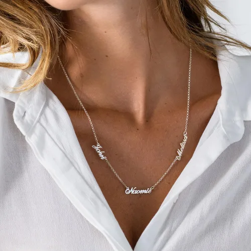 Vista 7 de OAK & LUNA - Collar personalizado Krysta con múltiples nombres con opción de diamantes