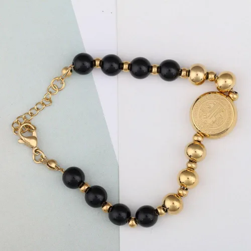 Vista 5 de Pulsera de acero inoxidable chapado en oro con medalla cruzada de protección de San Benito, N A