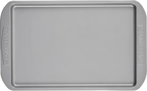 Vista 9 de Farberware Juego de utensilios para hornear antiadherentes, juego de bandejas para galletas de 3 piezas, color gris