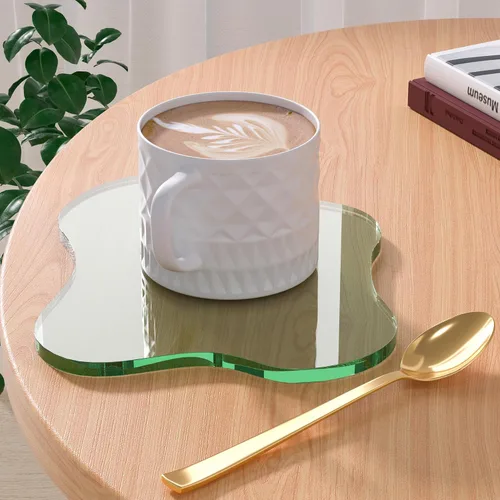 Vista 11 de Posavasos Decorativos de Acrílico, Posavasos Irregulares para Bar y Bebidas, Posavasos para Taza de Café con Forma de Nube Transparente, Perfecto