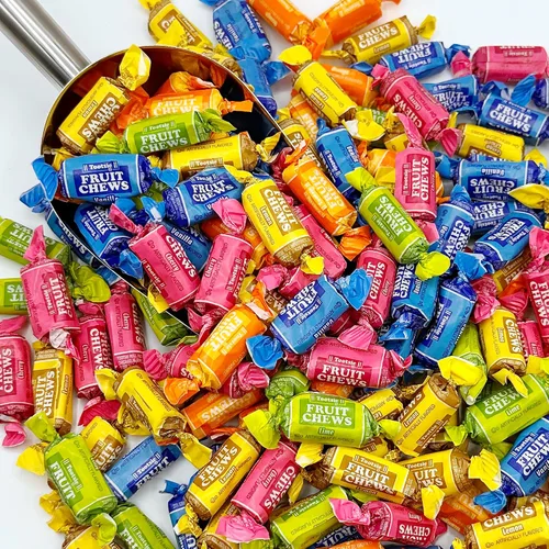 Vista 5 de Caramelos masticables de frutas - Bolsa a granel de 2 libras (Aprox. 140 piezas), Rollos de caramelos masticables, 5 sabores surtidos, caramelos